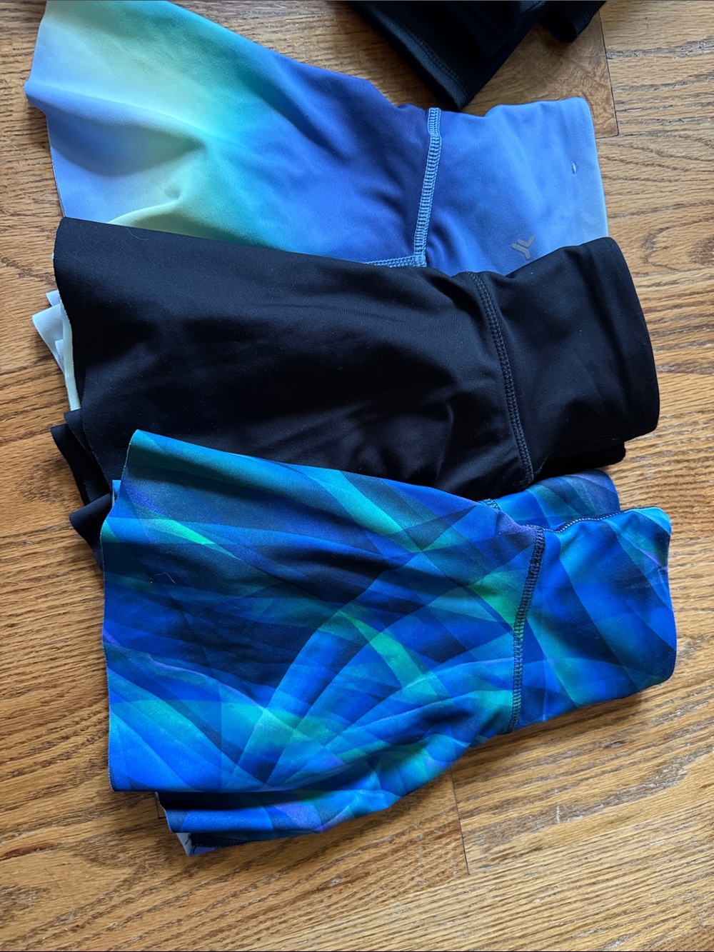 Athletic bundle - Picture 2 of 5